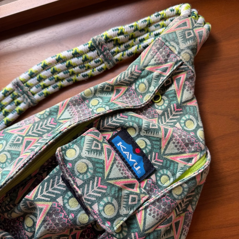 KAVU Geometric Rope Sling Bag -  Fun Green and Pink Design